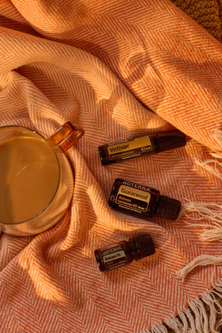 KUP Vetiver Touch | OTRZYMAJ Guaiacwood + GRATIS Balsam Fir Ograniczony Czasowo